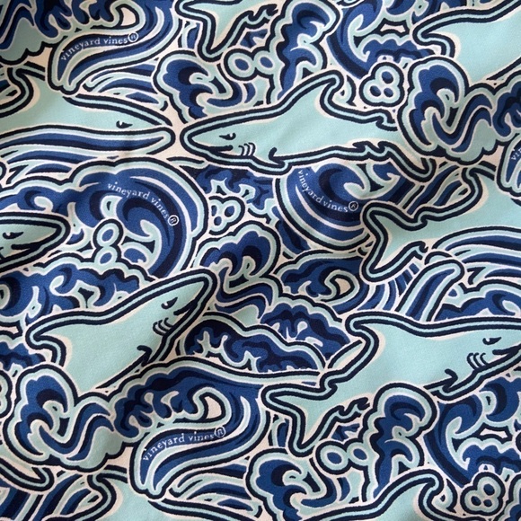 Vineyard Vines 7” Printed Chappy Shark Blue Lined Drawstring Swim Trunks Shorts - Picture 3 of 10